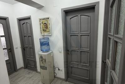 Apartament cu 3 camere decomandat în Terezian - 2
