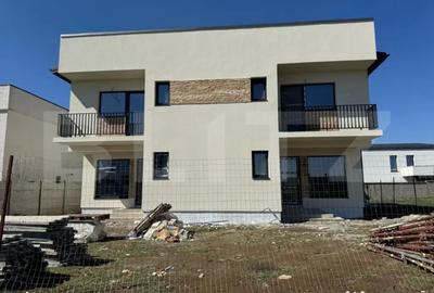 Casă cu 3 camere cu Teren 200 Mp în Cârcea