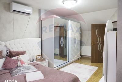Casă cu 9 camere cu Teren 370 Mp în Central - 4