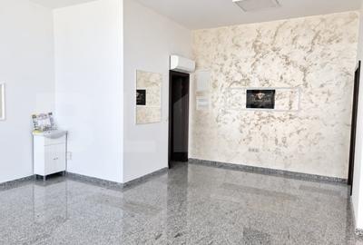 Spațiu comercial, de 54 mp, în Calea Moldovei