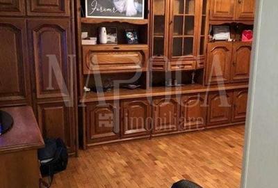 Apartament cu 3 camere decomandat, mobilat în Rogerius