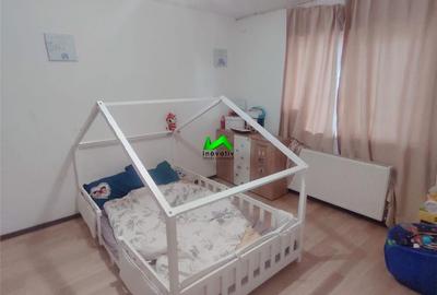 Casă cu 4 camere cu Canalizare în Șura Mare - 13