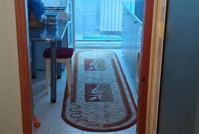 Apartament cu 2 camere decomandat în Sârbi