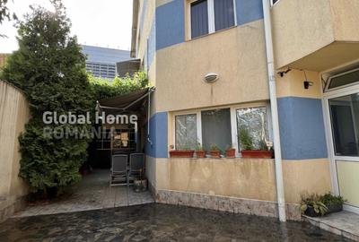 Casă individuală cu 7 camere cu Canalizare în Splaiul Unirii