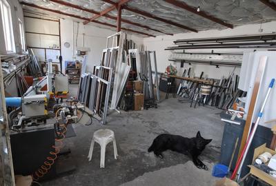 Spațiu comercial, de 200 mp, în Zona Industrială