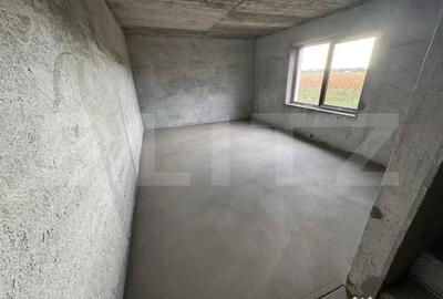 Casă cu 5 camere cu Teren 300 Mp în Partoș - 9