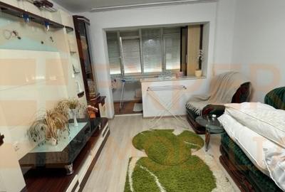 Apartament cu 2 camere decomandat, mobilat în CET