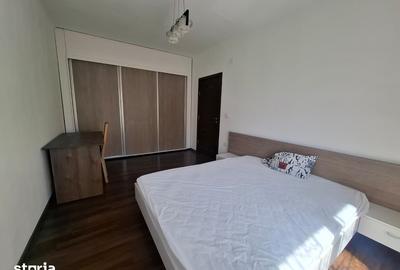 Apartament cu 2 camere semidecomandat în Intim