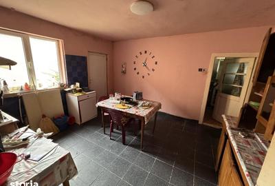 Casă cu 3 camere cu Teren 300 Mp în 14 Mai - 4