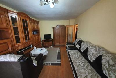 Apartament cu 2 camere decomandat în Republicii - 4