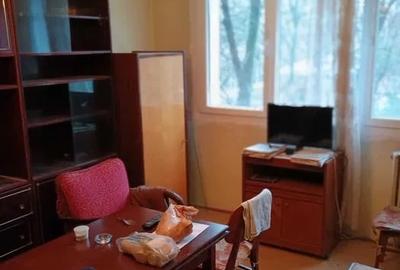 3 camere decomandat Drumul Taberei metrou Brâncuși - 1