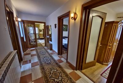 Casa individuala Km 5 curte cu foi?or, acces privat, - 12