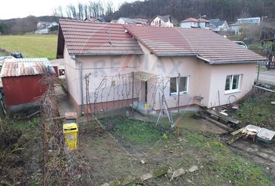 Casă cu 3 camere cu Teren 545 Mp în Central - 7