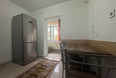 Apartament cu 2 camere decomandat, mobilat în Central - 2