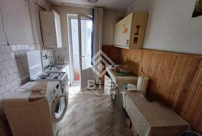 Vanzare apartament 3 camere, Decebal, 65 mp utili - 5