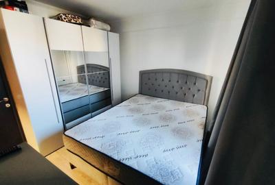 Apartament cu 3 camere semidecomandat în Teiul Doamnei - 4