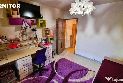 Apartament cu 4 camere decomandat, mobilat în Republicii - 2