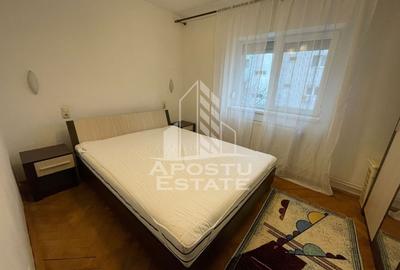 Apartament cu 3 camere semidecomandat, mobilat în Dâmbovița - 2
