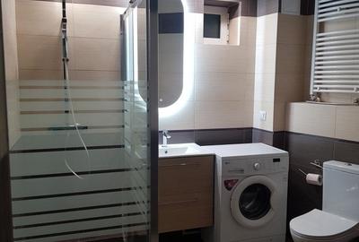 Apartament 2 camere, Pod de Fier, etaj 1/4, C.T. A.C. masina de spalat vase - 2