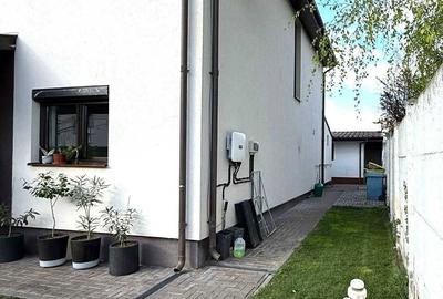 Casă cu 4 camere cu Canalizare în Cârcea - 2