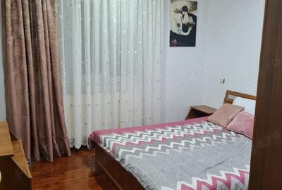 Ofer spre inchiriere apartament cu trei camere, renovat, mobilat si utilat - 6