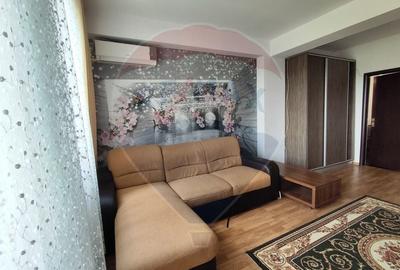 Garsonieră semidecomandată, mobilată în Apărătorii Patriei
