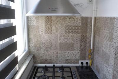 Apartament cu 3 camere decomandat în 9 Mai - 9