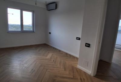 Penthouse cu 9 camere decomandat în Splaiul Unirii - 32