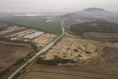 Teren extravilan in Ineu - 8