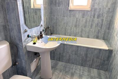 Apartament cu 3 camere decomandat, mobilat în Central - 20