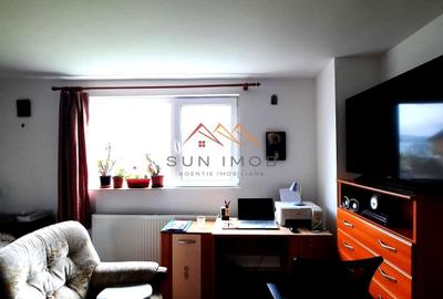 Casă cu 3 camere decomandat cu Canalizare în Central - 6