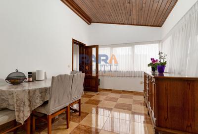 Casă individuală cu 4 camere cu Canalizare în Central - 9