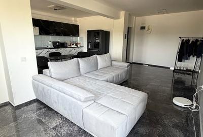 Apartament cu 3 camere decomandat în Vărsătura - 8