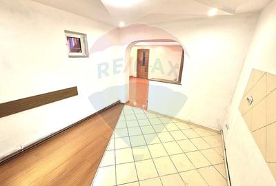 Casă individuală cu 6 camere cu Garaj în Șerbănești - 11