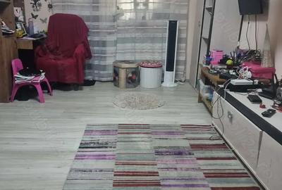 Vand apartament 3 camere - 1