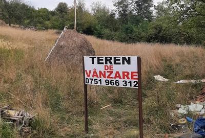 Teren de 4700 mp, în Central - 2