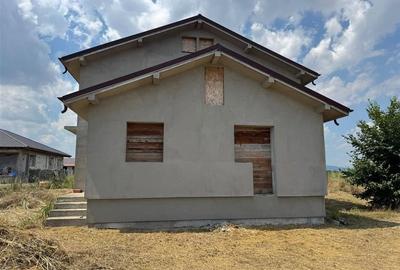 Casa P+1 la rosu (caramida) de vanzare in Golesti - 3