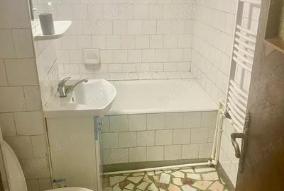 Inchiriez apartament 2 camere - 5