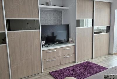Apartament cu 3 camere decomandat în Între Lacuri - 6