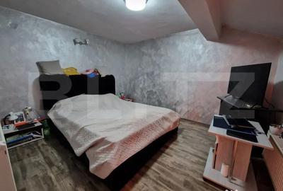Casă cu 8 camere cu Teren 387 Mp în Central - 1