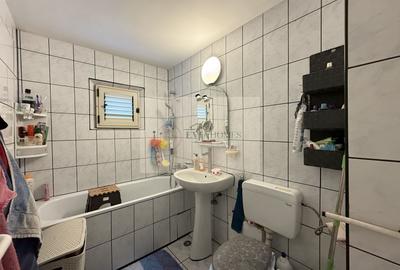 Apartament cu 3 camere / etaj 4 / Cartier Intre Lacuri - 6