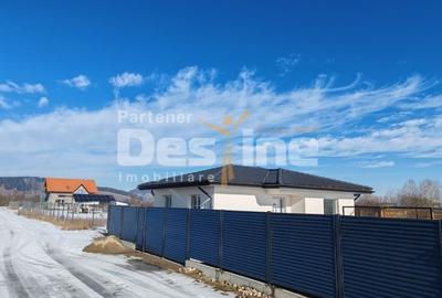 Casă individuală cu 3 camere cu Teren 500 Mp în Sânpetru - 1