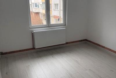 Apartament cu 2 camere decomandat în Central - 8