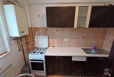 Ofer garsoniera pentru inchiriere - 3