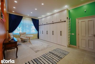 Casă cu 6 camere cu Teren 11880 Mp în Central - 16