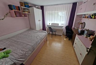 Apartament cu 3 camere decomandat în 1 Decembrie - 7