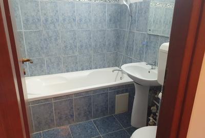 Apartament cu 2 camere decomandat în Drumul Taberei