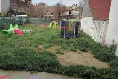 De vanzare casa solida zona Lunei cu teren 690 mp - 2