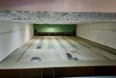 Spațiu comercial, de 900 mp, în Central - 3