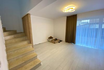 Case cu 4 camere. Partial mobilata/utilata. Comision 0 - 9